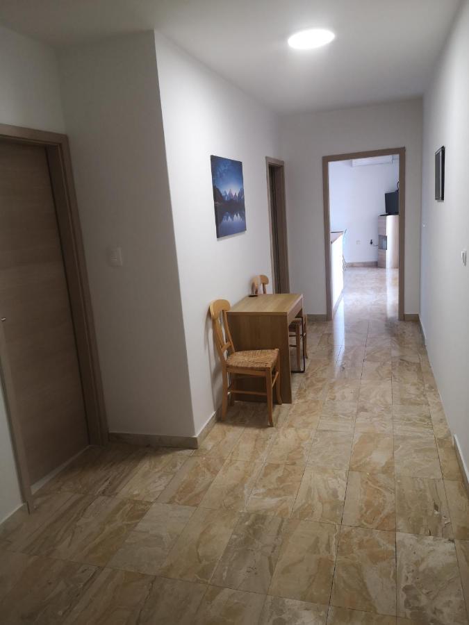 Apartment Asea Zara Esterno foto
